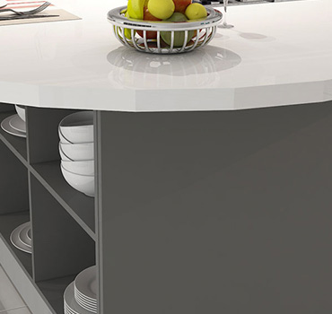 Individuelles Design für Küchen schränke aus grauem Glanz